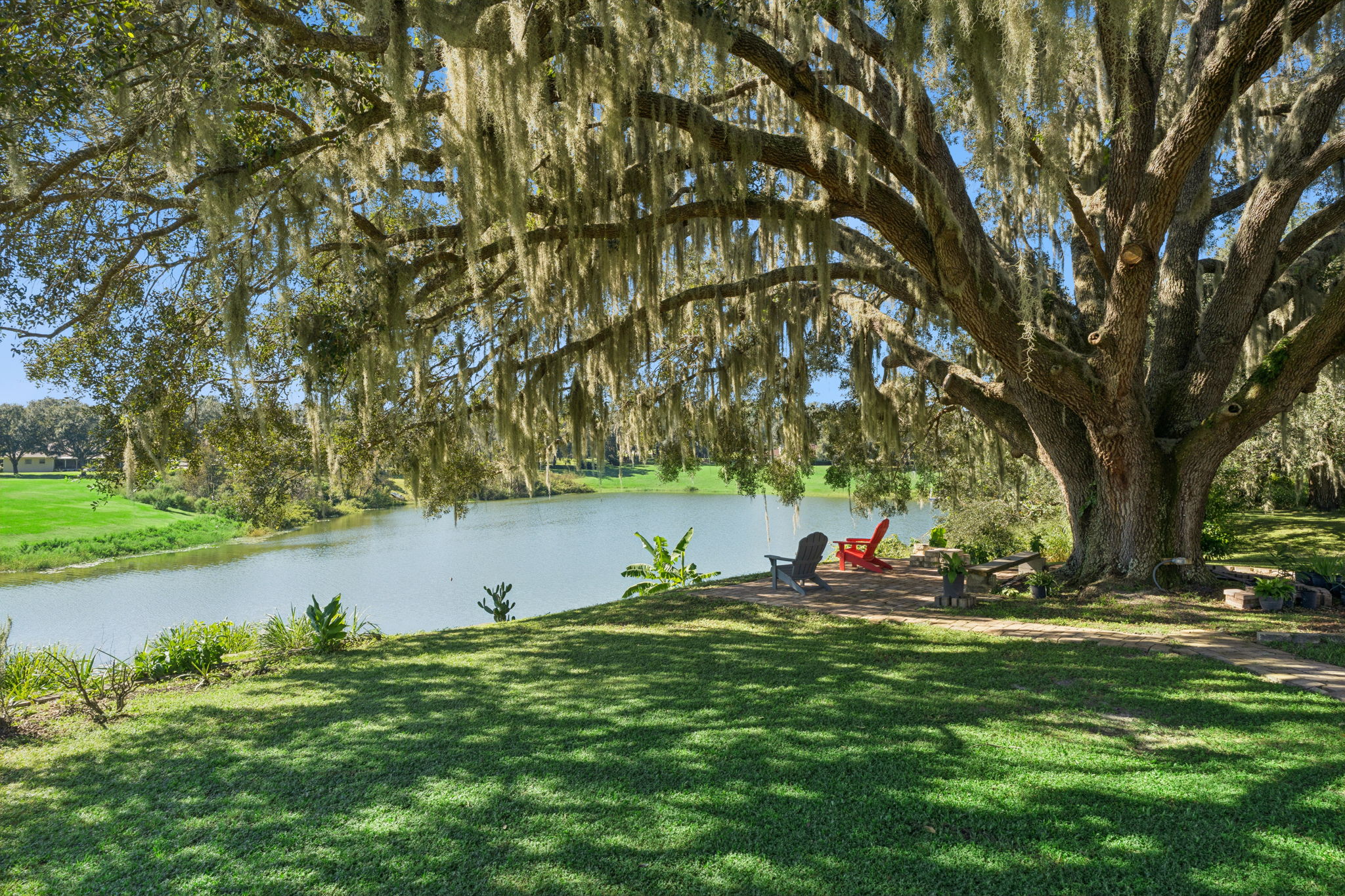  Photo 40