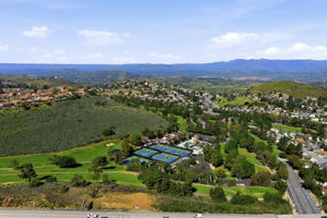 Aerial view of Sunset Hills County Club