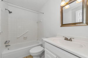 Bathroom2