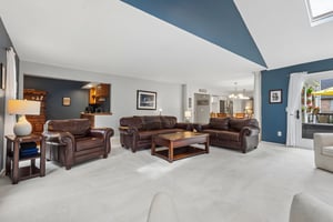 Cinnamon Way-S2708-010.jpg