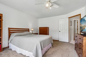 Cinnamon Way-S2708-030.jpg