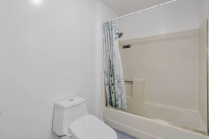  Photo 34