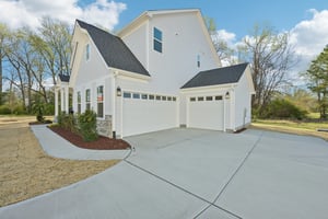 Crop Rd-S1803-003.jpg