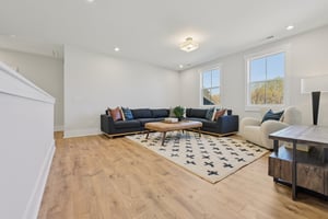 Crop Rd-S1803-054.jpg