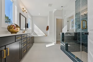 Crop Rd-S1803-060.jpg