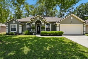 Maplewood Dr-S0705-001.jpg