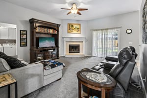 Maplewood Dr-S0705-007.jpg