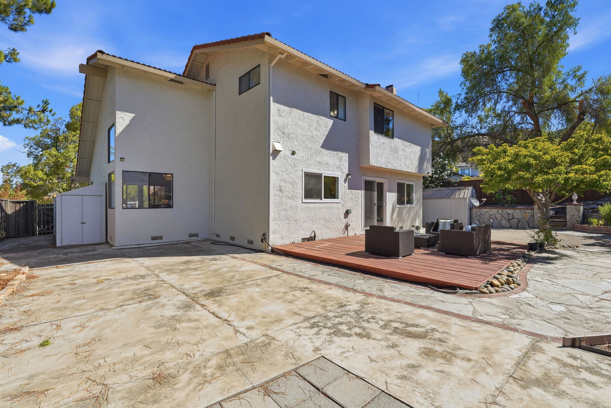 041_F8_3694 Lucas Dr