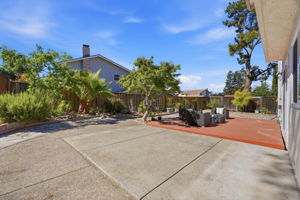 036_F8_3694 Lucas Dr
