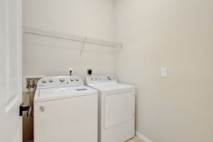  Photo 36