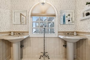 Bridle Path-S1102-039.jpg