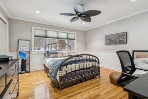 Bridle Path-S1102-045.jpg