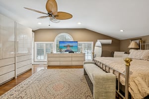 Bridle Path-S1102-048.jpg