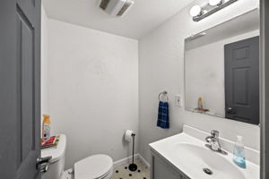  Photo 46