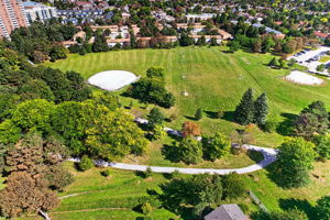  Photo 73