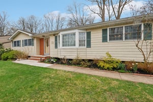 Dale Dr-S0304-005.jpg