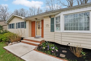 Dale Dr-S0304-006.jpg