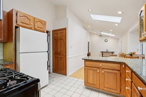 Dale Dr-S0304-017.jpg