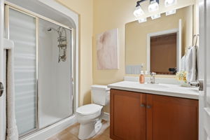  Photo 45