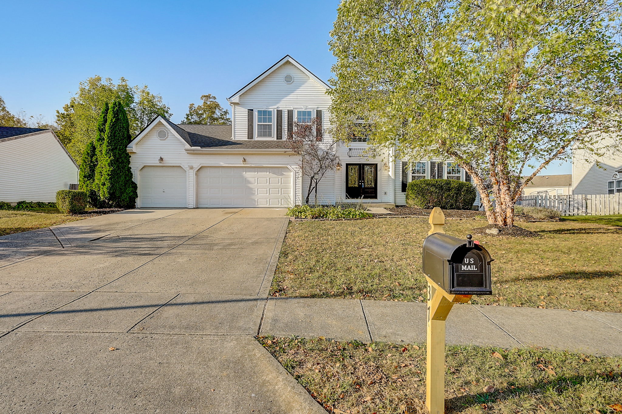 Grisby Ln-003