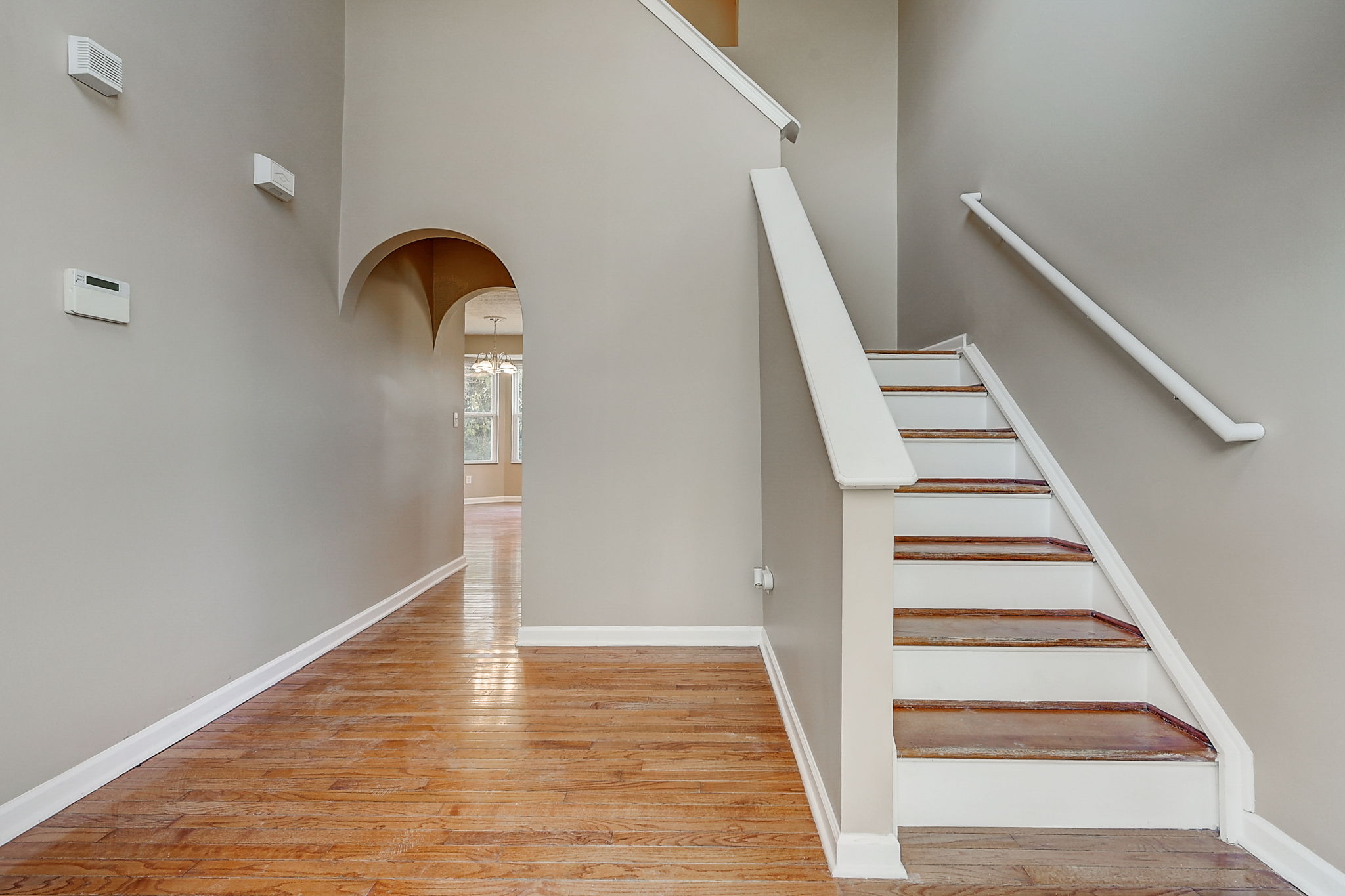 Grisby Ln-012