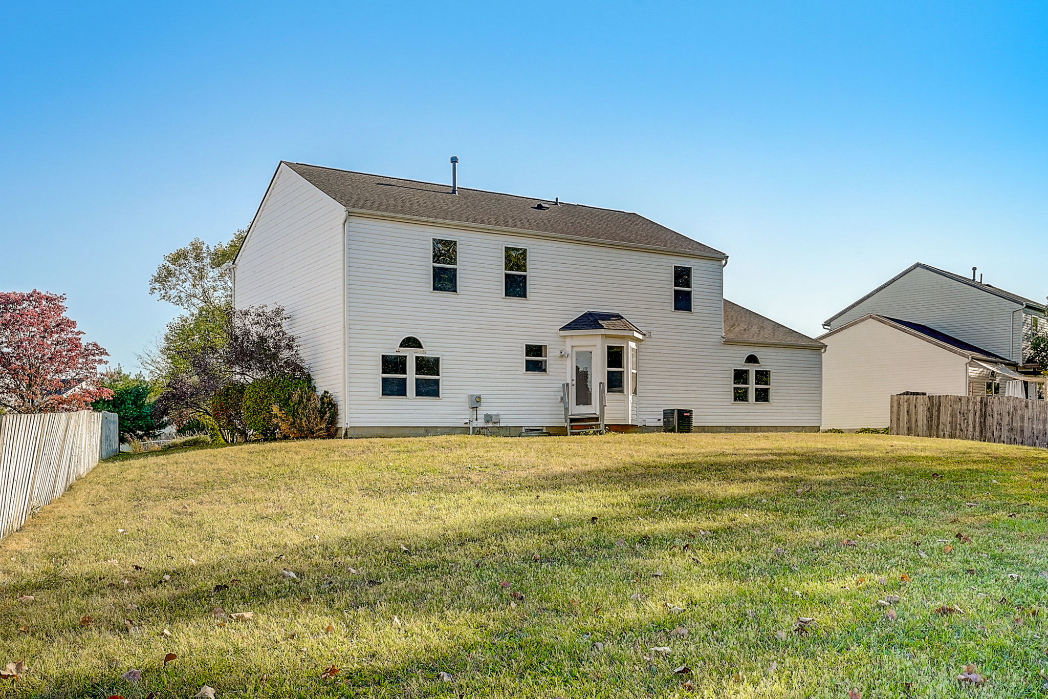 Grisby Ln-048