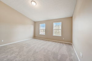 Grisby Ln-029