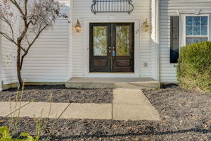 Grisby Ln-008