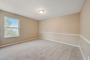 Grisby Ln-031