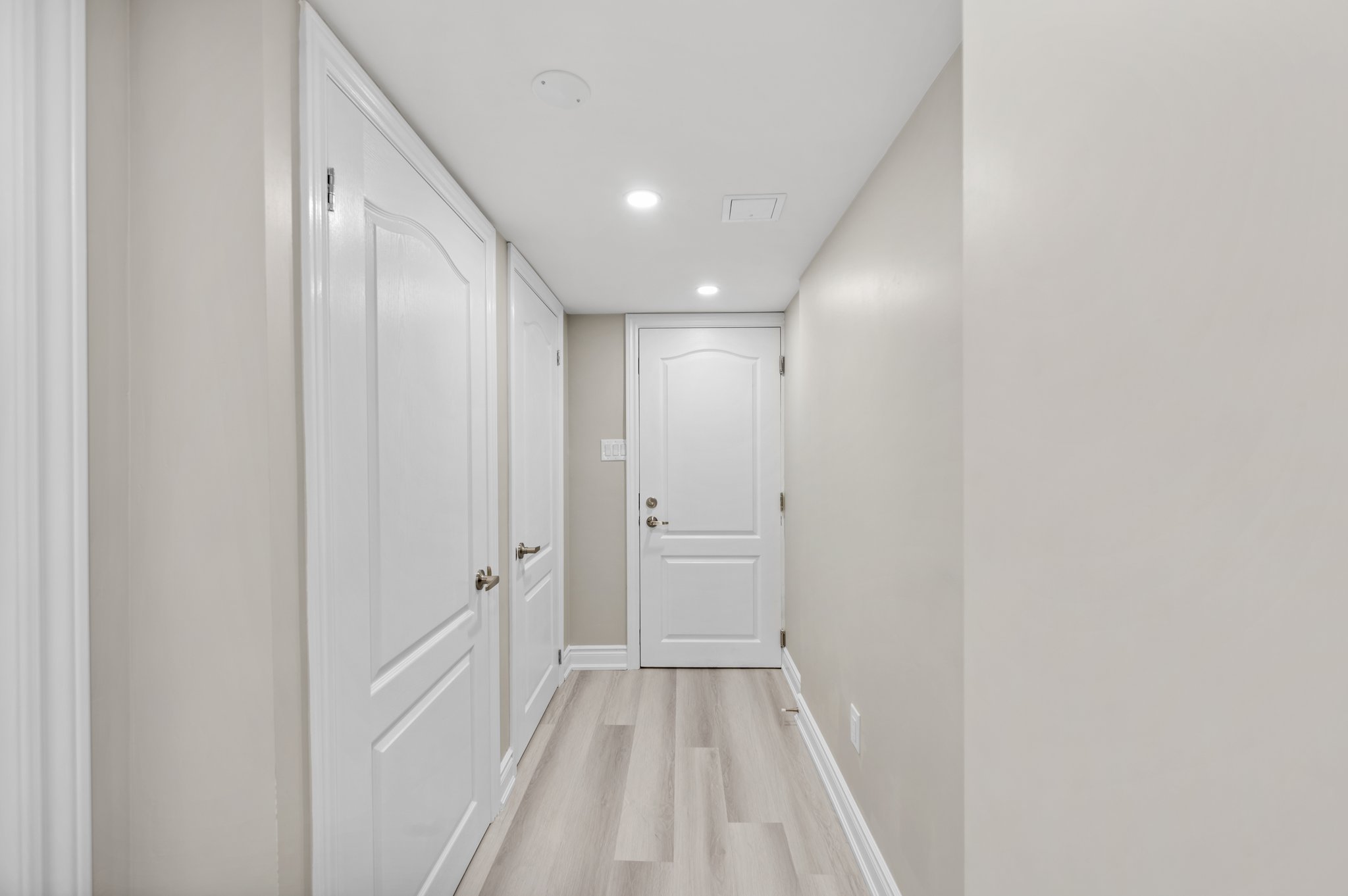 37 Hahn St Whitby, ON L1P 0G9