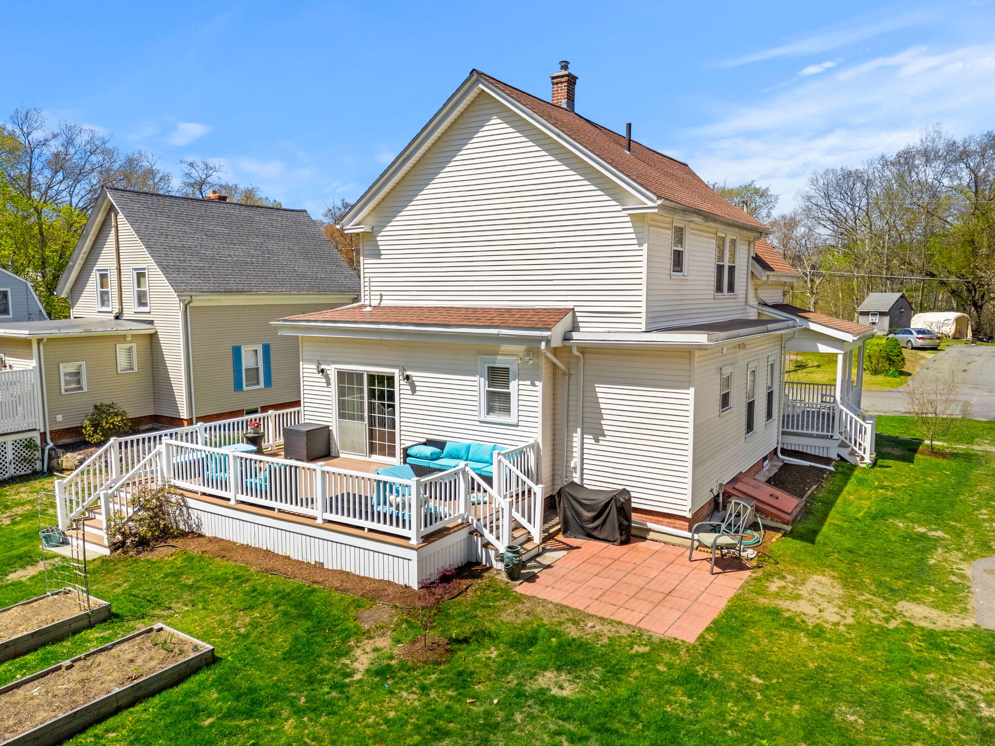 37 Lakeview St, Whitman, MA 02382, USA Photo 6