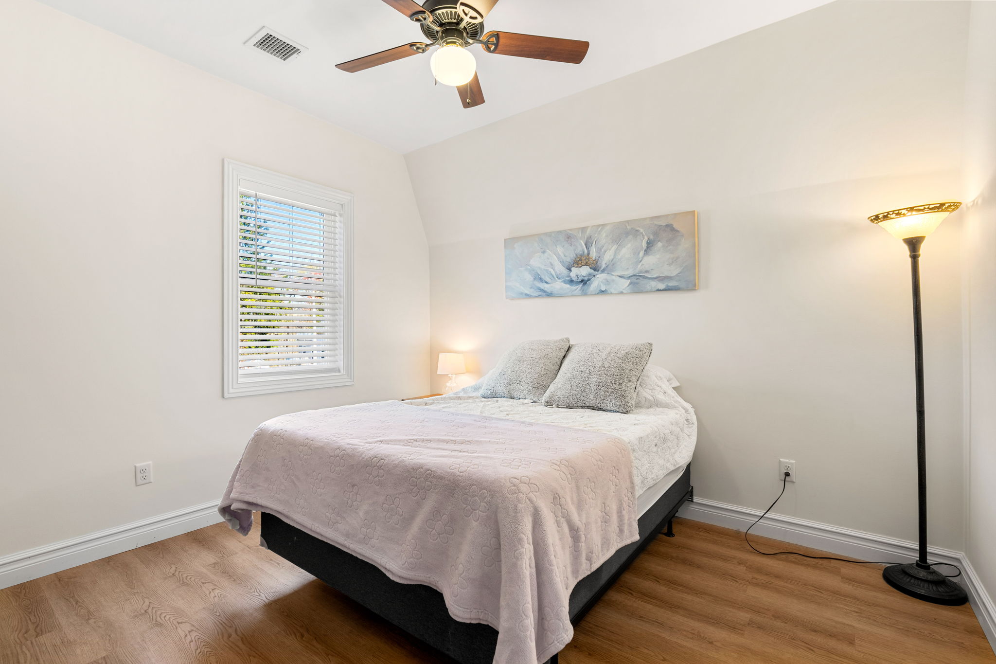 37 Lakeview St, Whitman, MA 02382, USA Photo 14