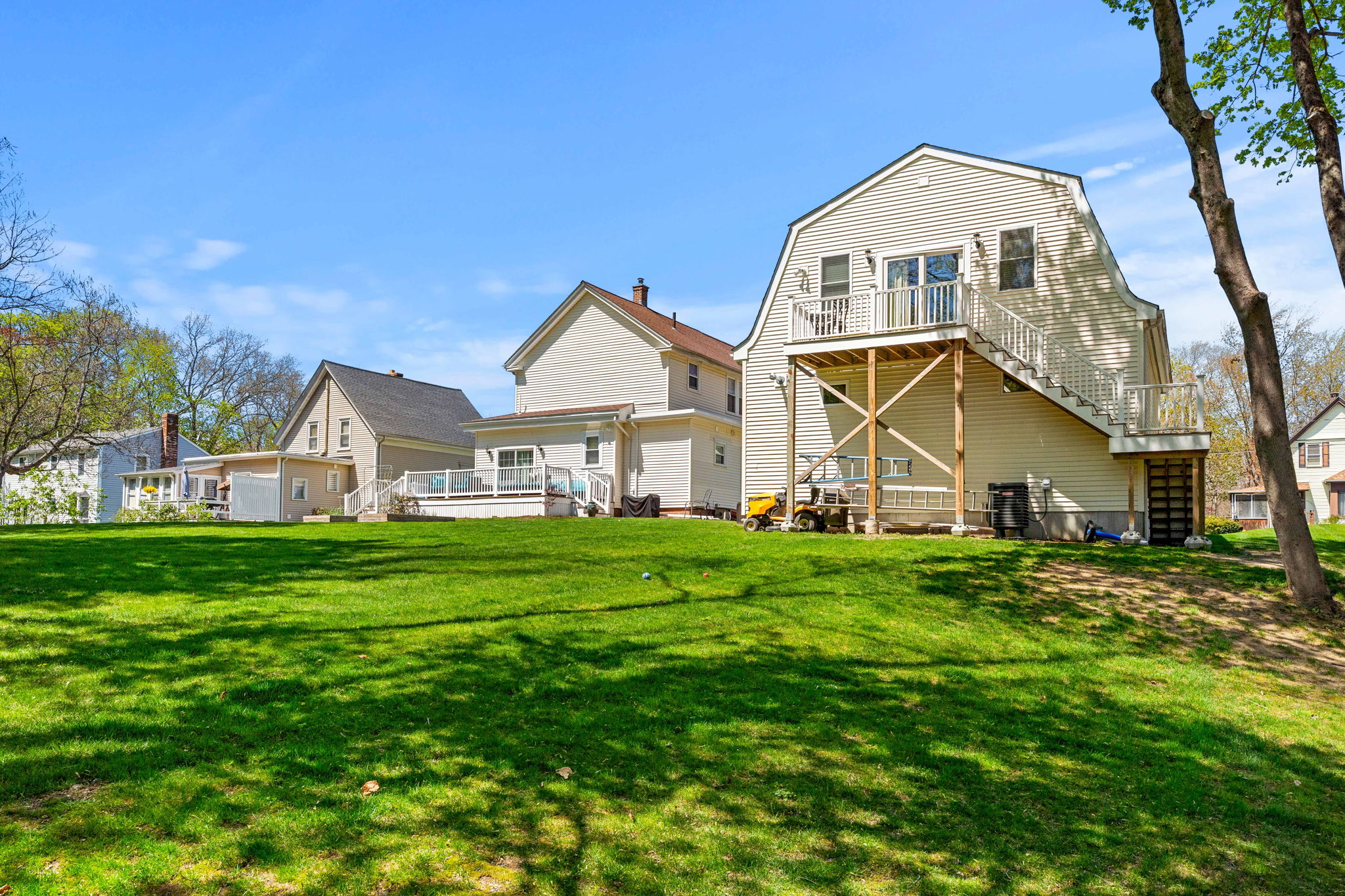 37 Lakeview St, Whitman, MA 02382, USA Photo 49