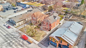  Photo 41