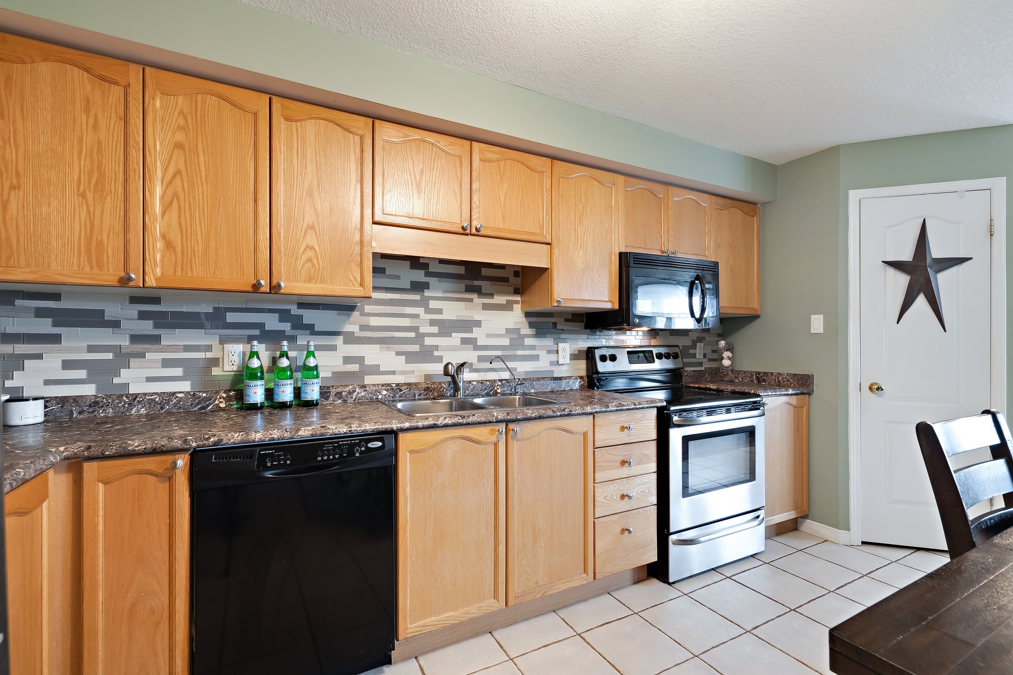 37 Montgomery Blvd, Orangeville, ON L9W 5H6, Canada Photo 11