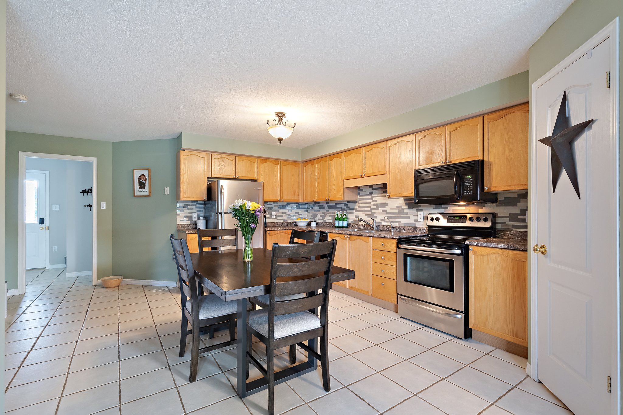 37 Montgomery Blvd, Orangeville, ON L9W 5H6, Canada Photo 9