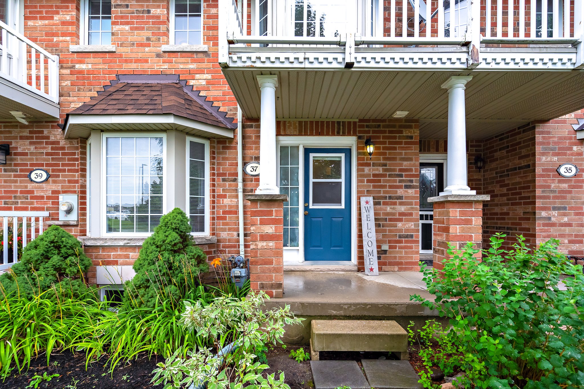 37 Montgomery Blvd, Orangeville, ON L9W 5H6, Canada Photo 2