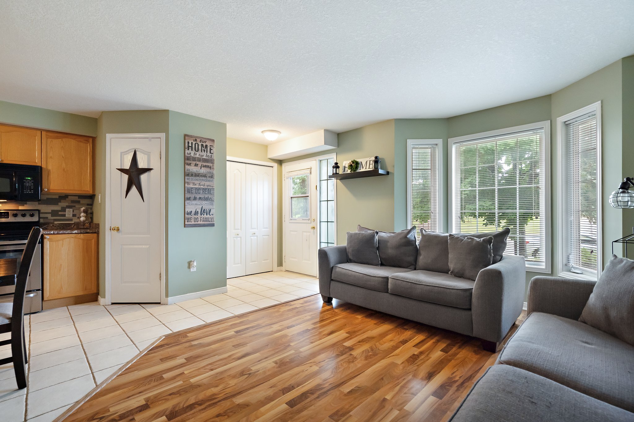 37 Montgomery Blvd, Orangeville, ON L9W 5H6, Canada Photo 6