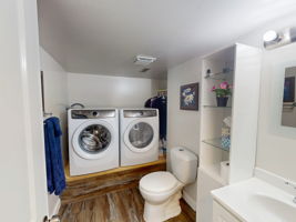  Photo 43
