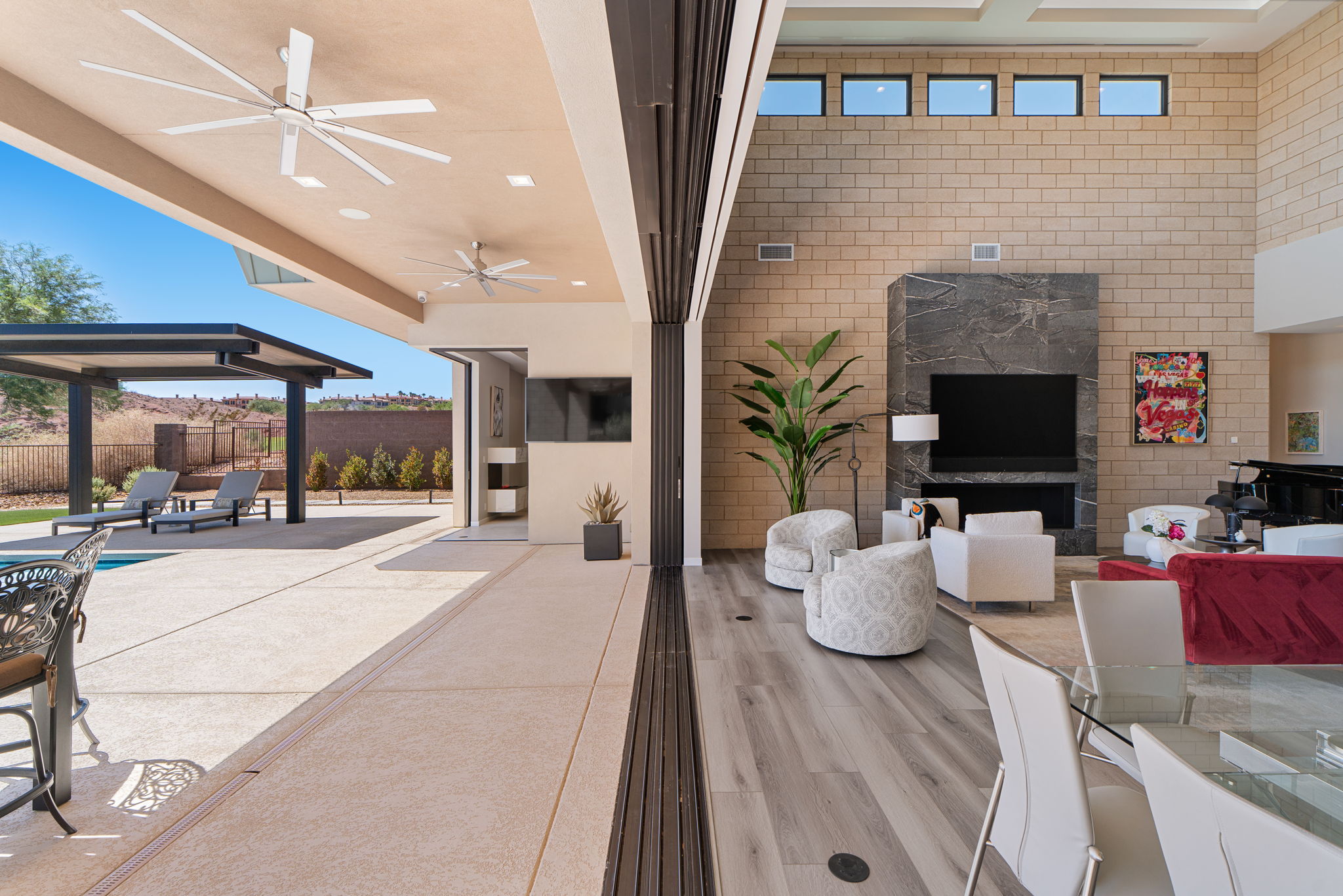  Photo 30