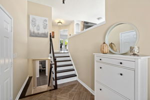  37 Regina Blvd, Wasaga Beach, ON L9Z 1M6, US Photo 6