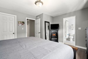  37 Regina Blvd, Wasaga Beach, ON L9Z 1M6, US Photo 19