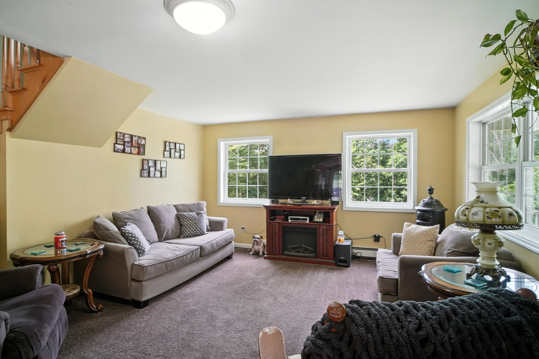  Photo 9