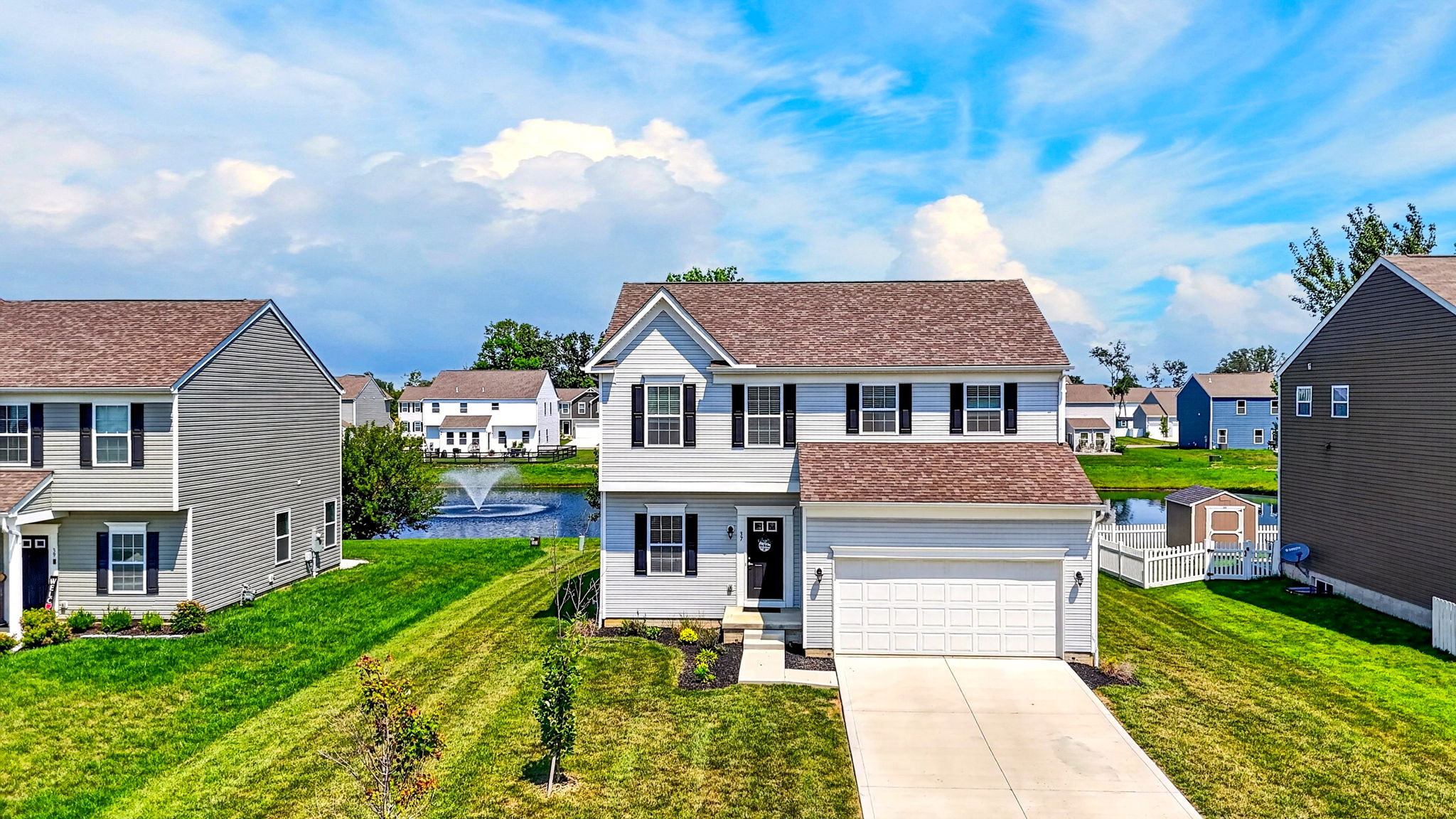 37 Thoreau Dr 3
