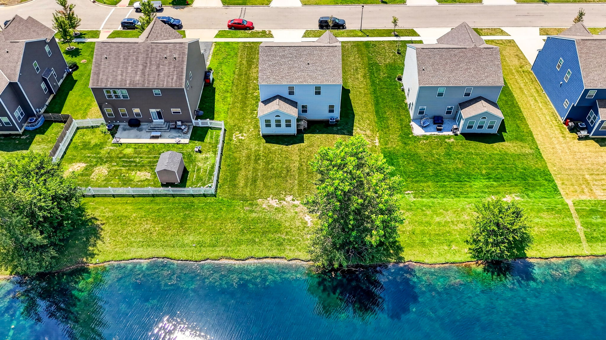 37 Thoreau Dr 19