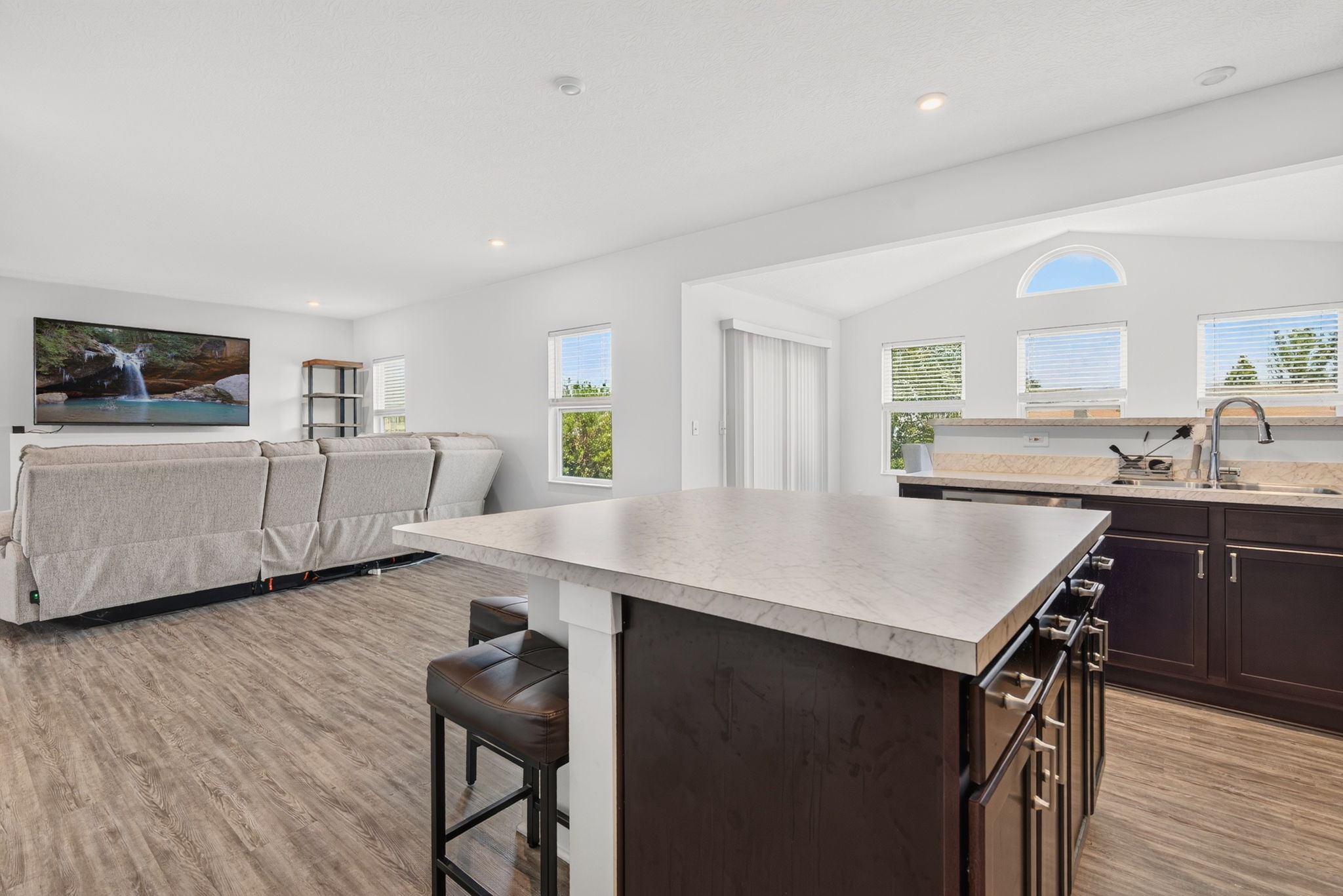 37 Thoreau Dr 47