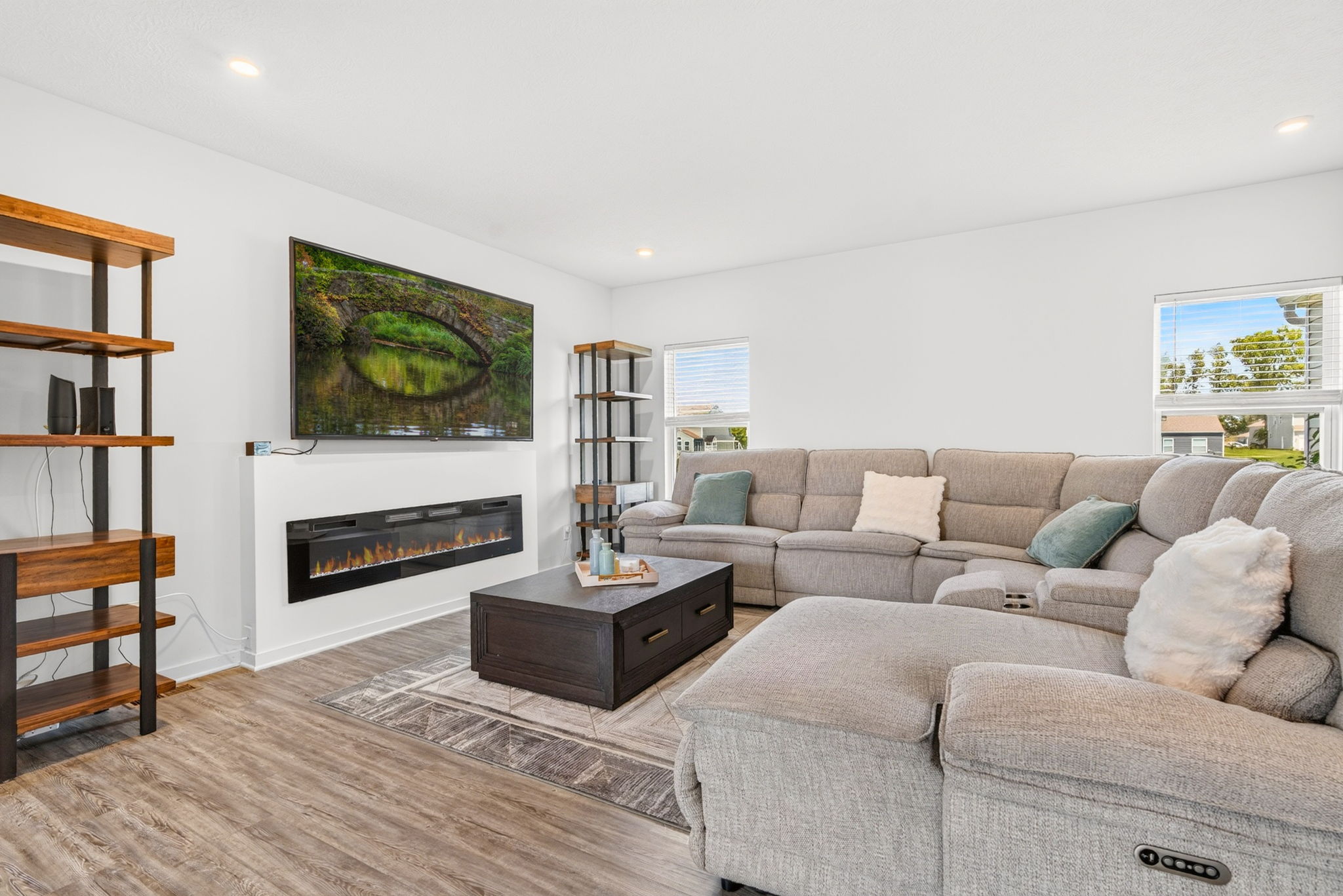 37 Thoreau Dr 49