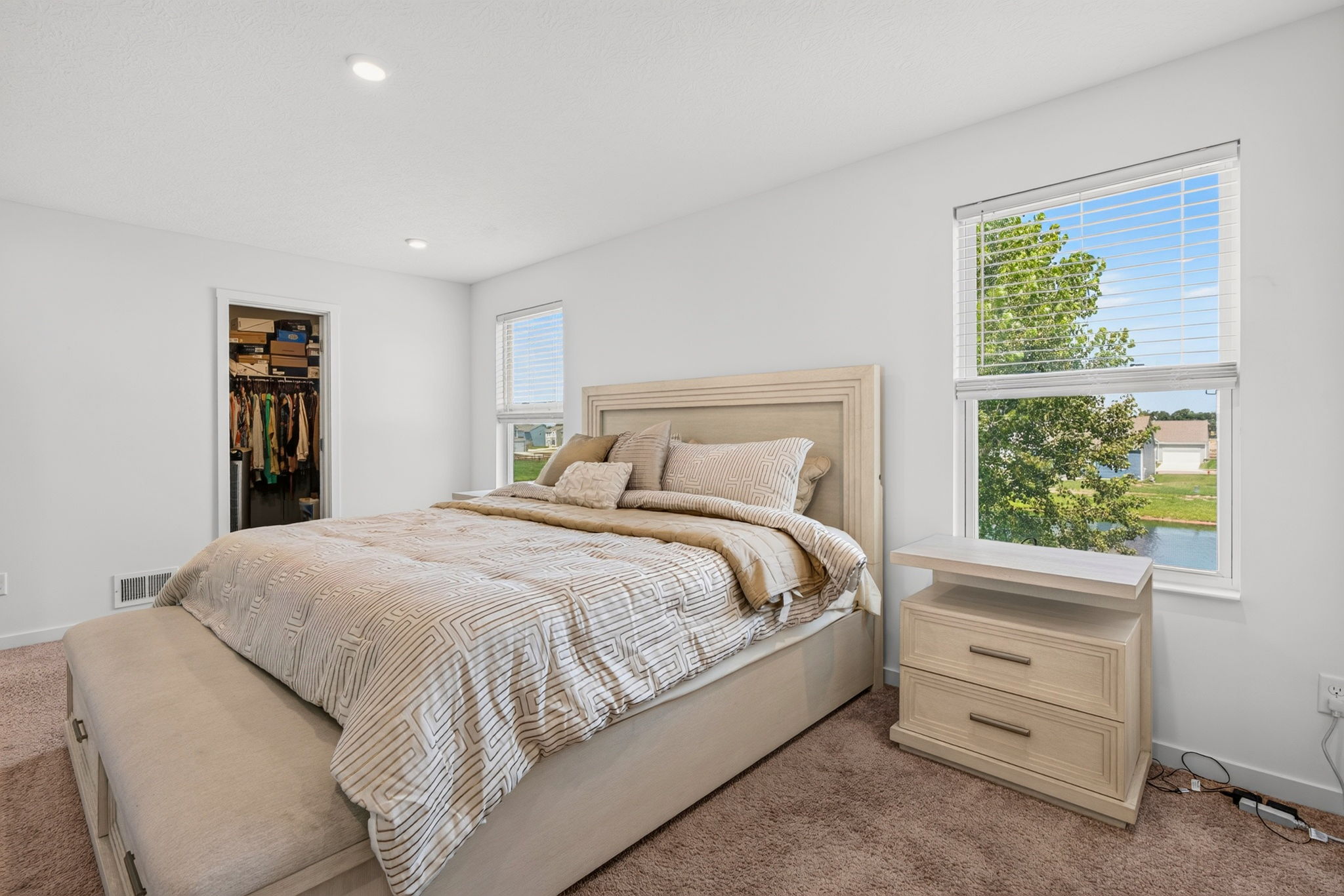 37 Thoreau Dr 57