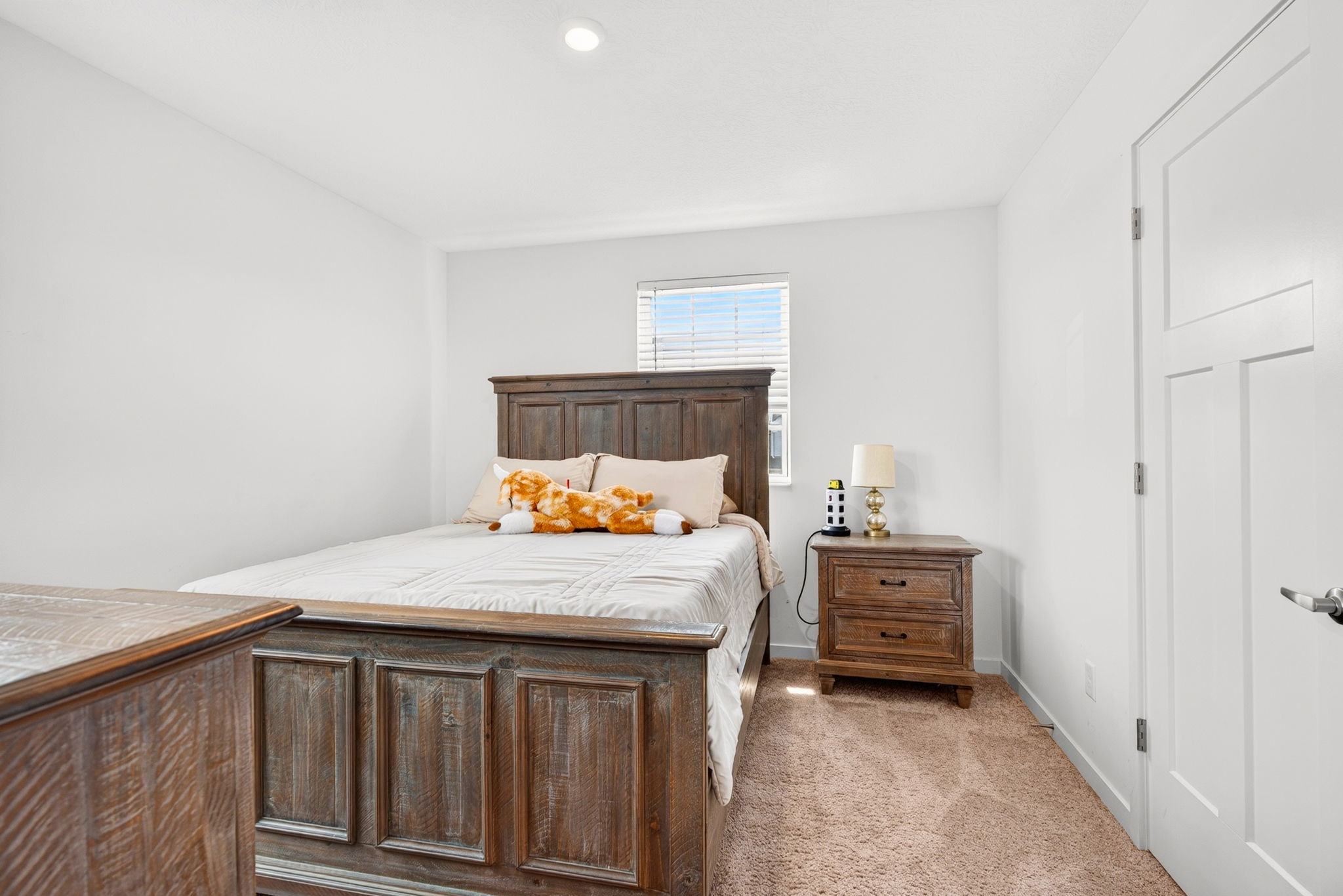 37 Thoreau Dr 63