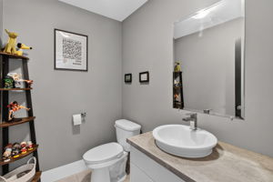  Photo 30